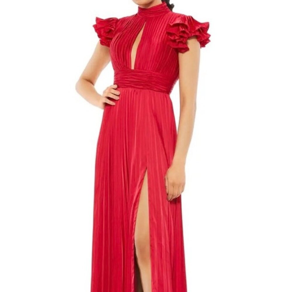 Ieena for Mac Duggal Red Pleated Formal Gown